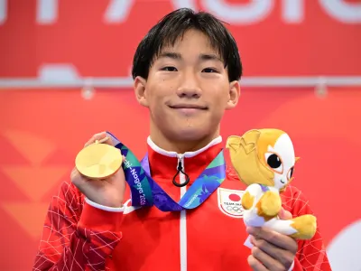 Who were the top teen athletes at the Asian Games?
